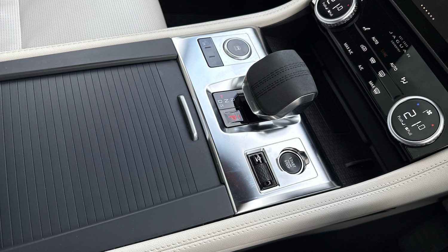 Used Jaguar F-Pace for sale - 76864116: Photo 13