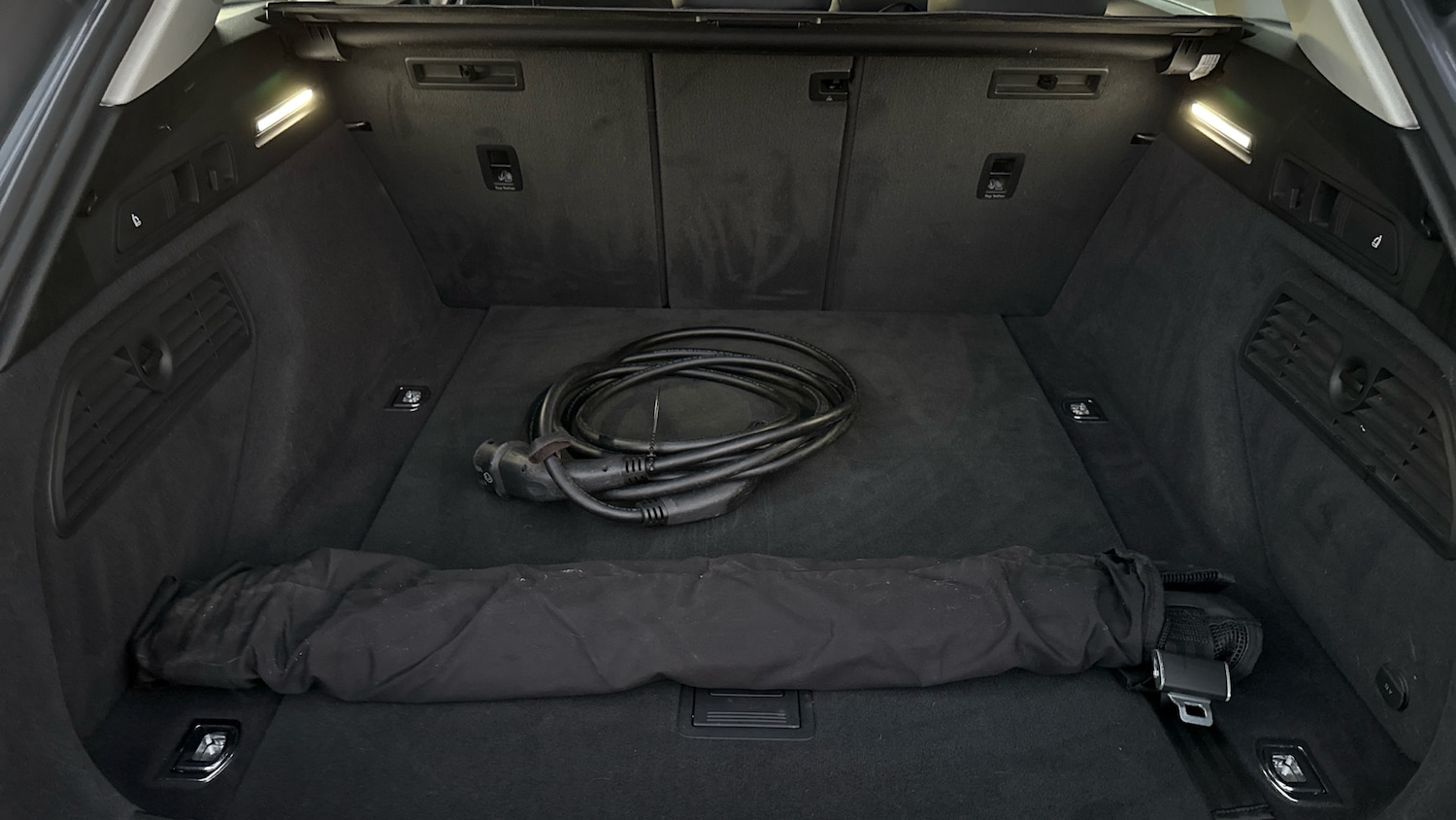 Used Audi e-tron 2021 for sale - 77008001: Photo 10