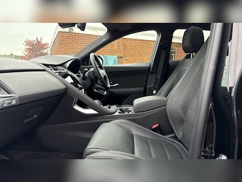 Used Jaguar E-Pace 2024 for sale - 76267631: Photo
