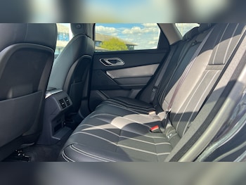 Used Land Rover Range Rover Velar 2018 for sale - 79059960: Photo