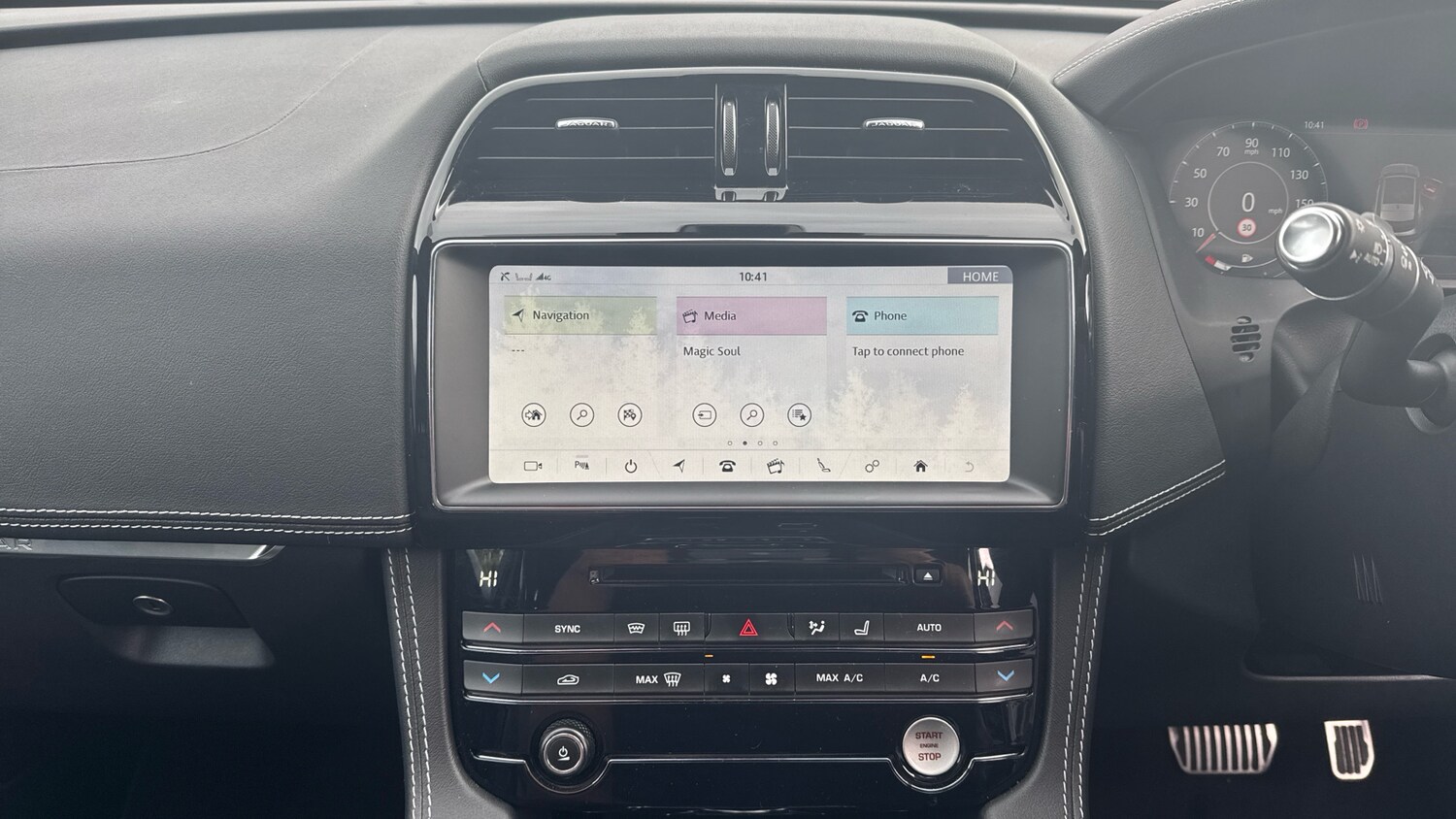 Used Jaguar F-Pace 2020 for sale - 77465912: Photo 14