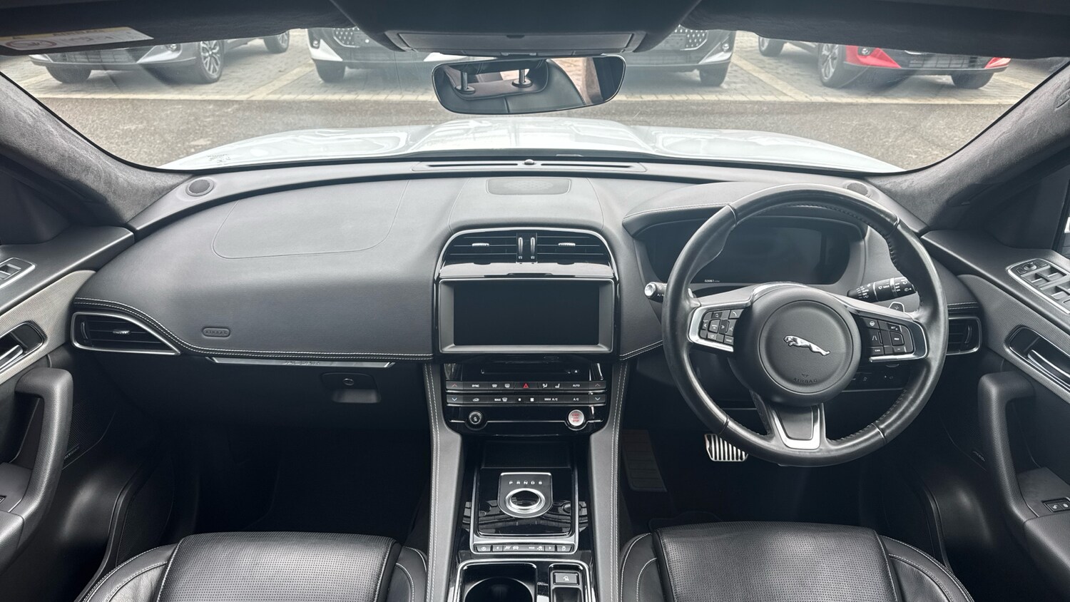 Used Jaguar F-Pace 2020 for sale - 77465912: Photo 9