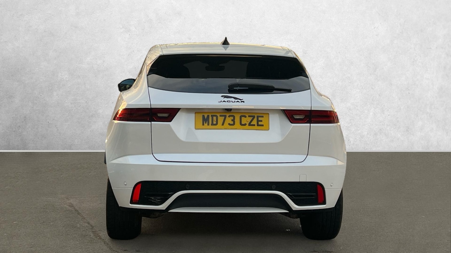 Used Jaguar E-Pace 2023 for sale - 76618462: Photo 6