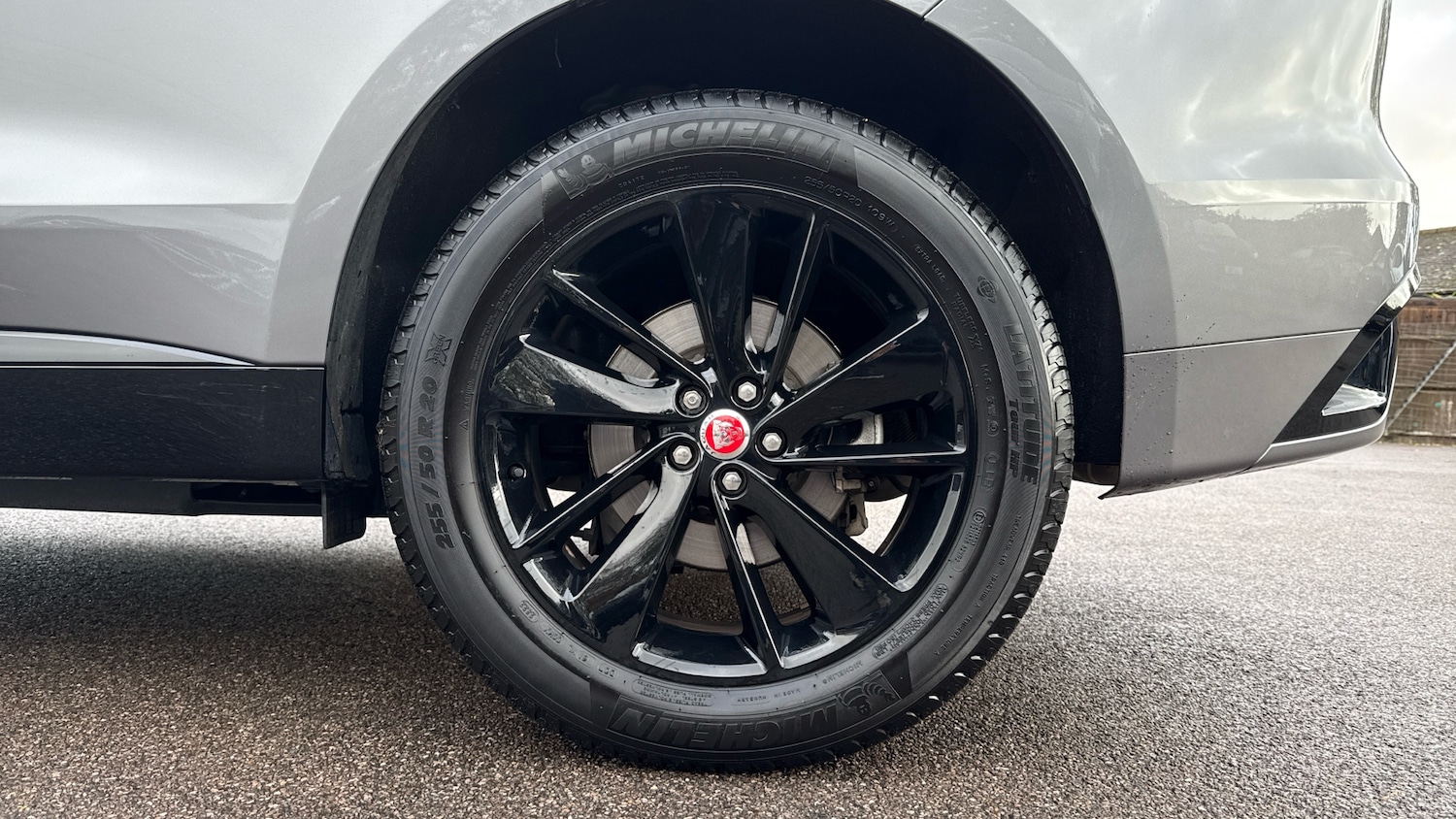 Used Jaguar F-Pace 2023 for sale - 76536409: Photo 8