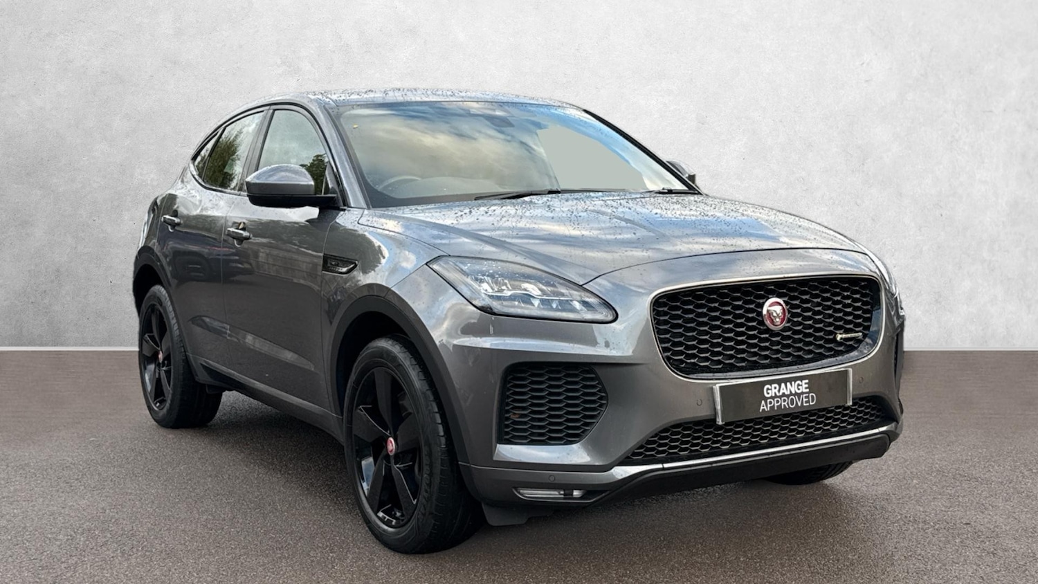 Used Jaguar E-Pace 2020 for sale - 76627656: Photo 1