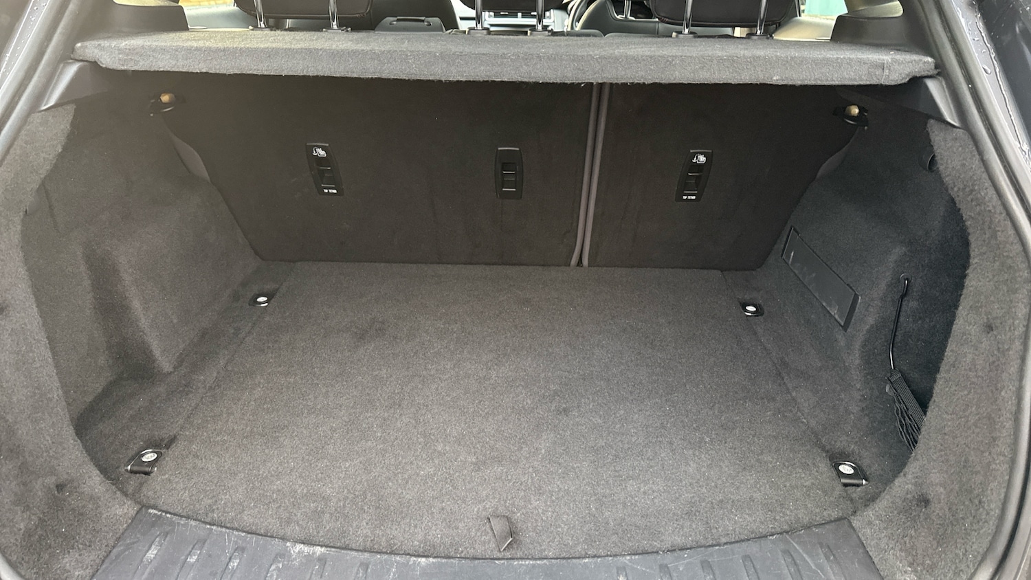 Used Jaguar E-Pace 2020 for sale - 76627656: Photo 10