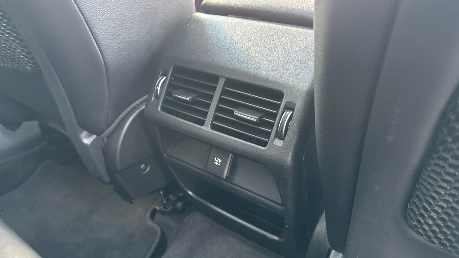 Used Jaguar E-Pace 2020 for sale - 76627656: Photo 18