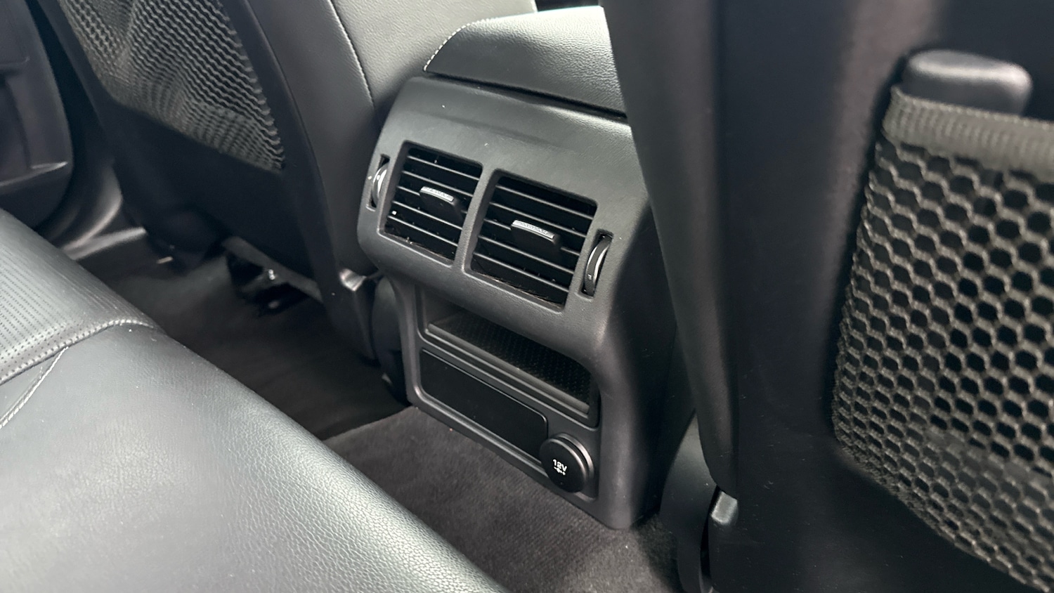 Used Jaguar XE 2019 for sale - 76687035: Photo 18