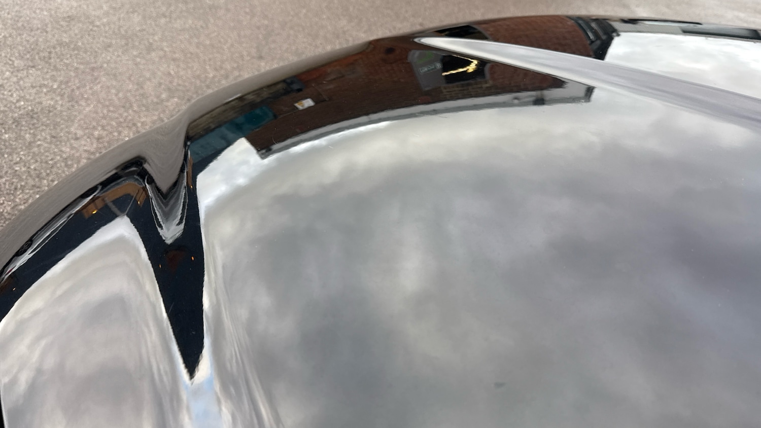 Used Jaguar XE 2019 for sale - 76687035: Photo 20