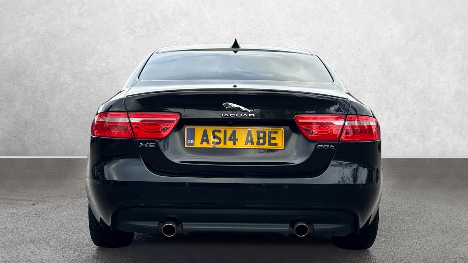 Used Jaguar XE 2019 for sale - 76687035: Photo 6