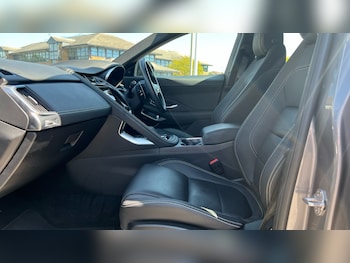 Used Jaguar E-Pace 2022 for sale - 79156715: Photo