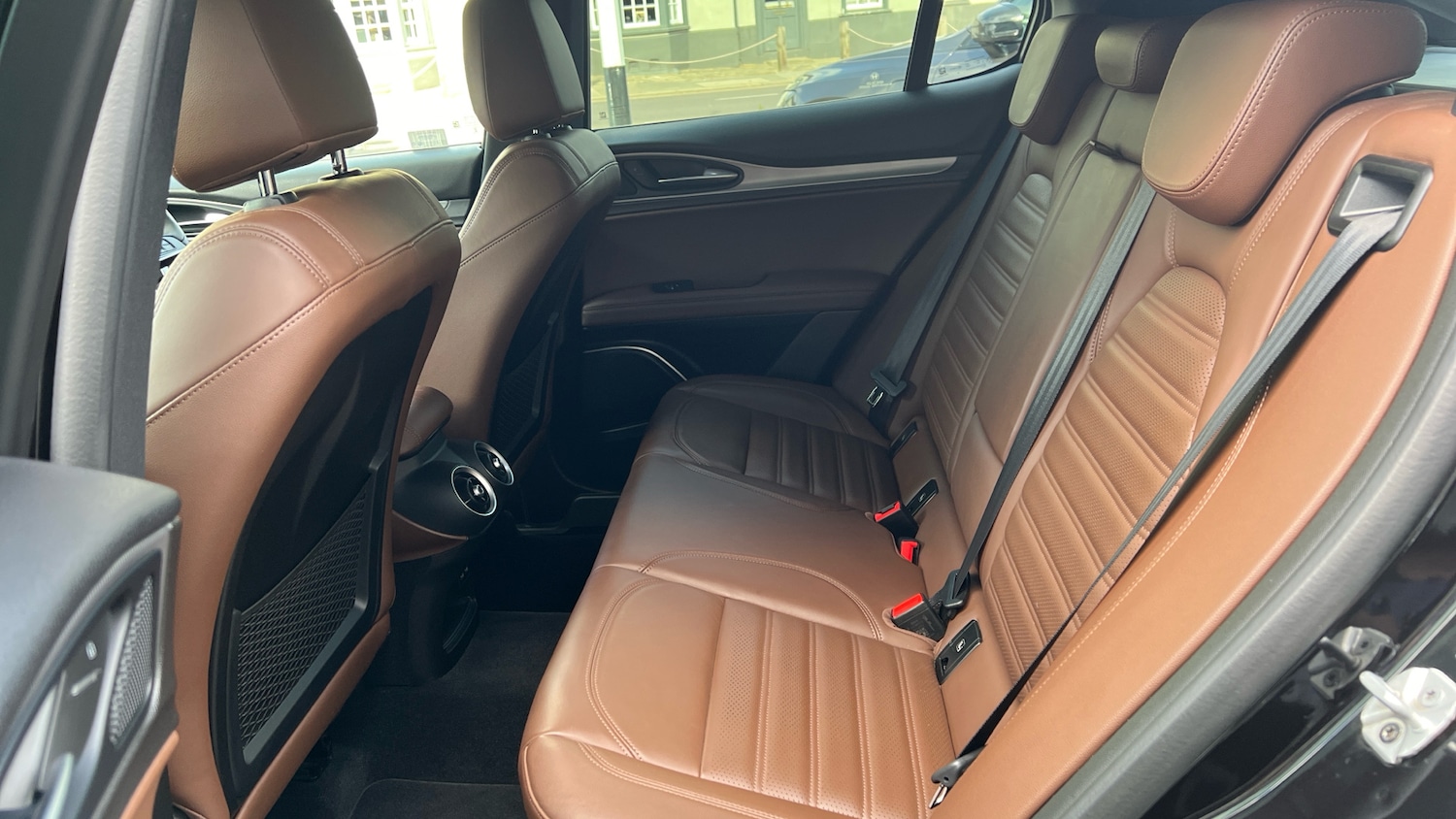 Used Alfa Romeo Stelvio 2018 for sale - 77906356: Photo 4