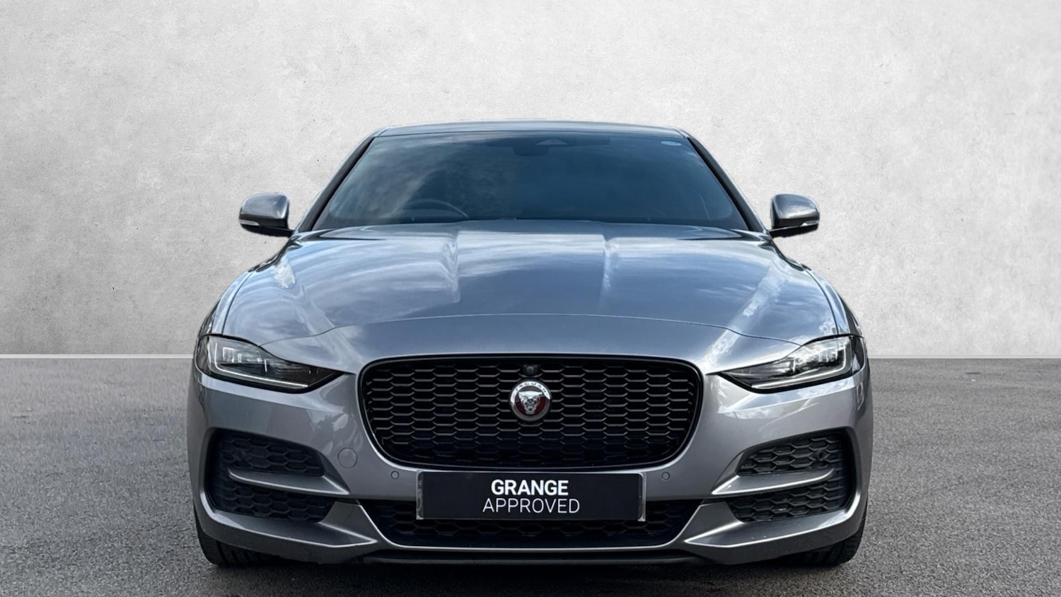 Used Jaguar XE 2021 for sale - 76119575: Photo 7