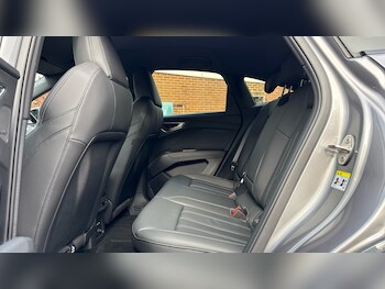 Used Audi Q4 e-tron 2025 for sale - 76267627: Photo