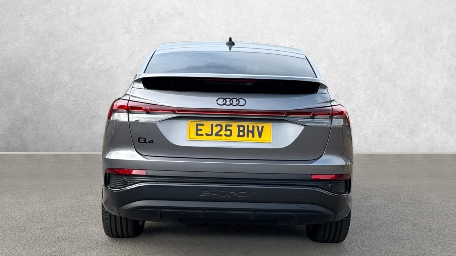 Used Audi Q4 e-tron 2025 for sale - 76267627: Photo 6