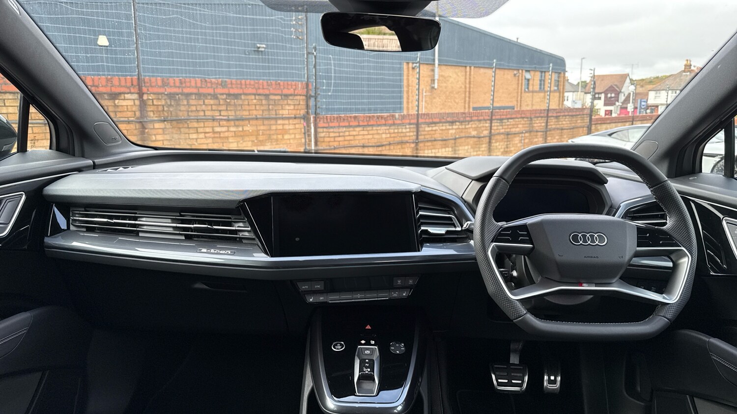 Used Audi Q4 e-tron 2025 for sale - 76267627: Photo 9