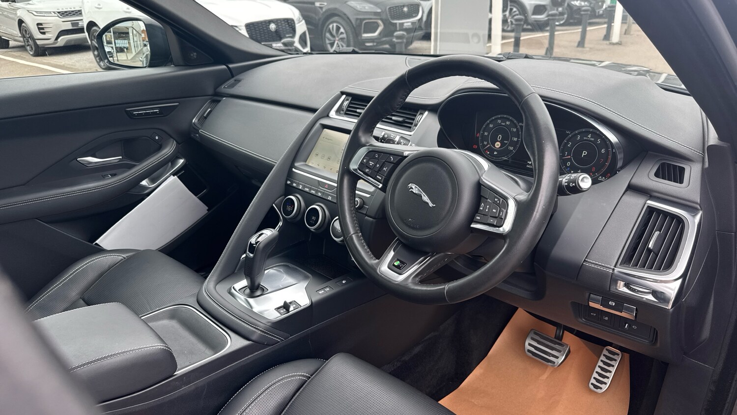 Used Jaguar E-Pace 2019 for sale - 76186959: Photo 22