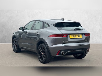 Used Jaguar E-Pace 2019 for sale - 76186959: Photo 2