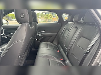 Used Jaguar E-Pace 2019 for sale - 76186959: Photo 4