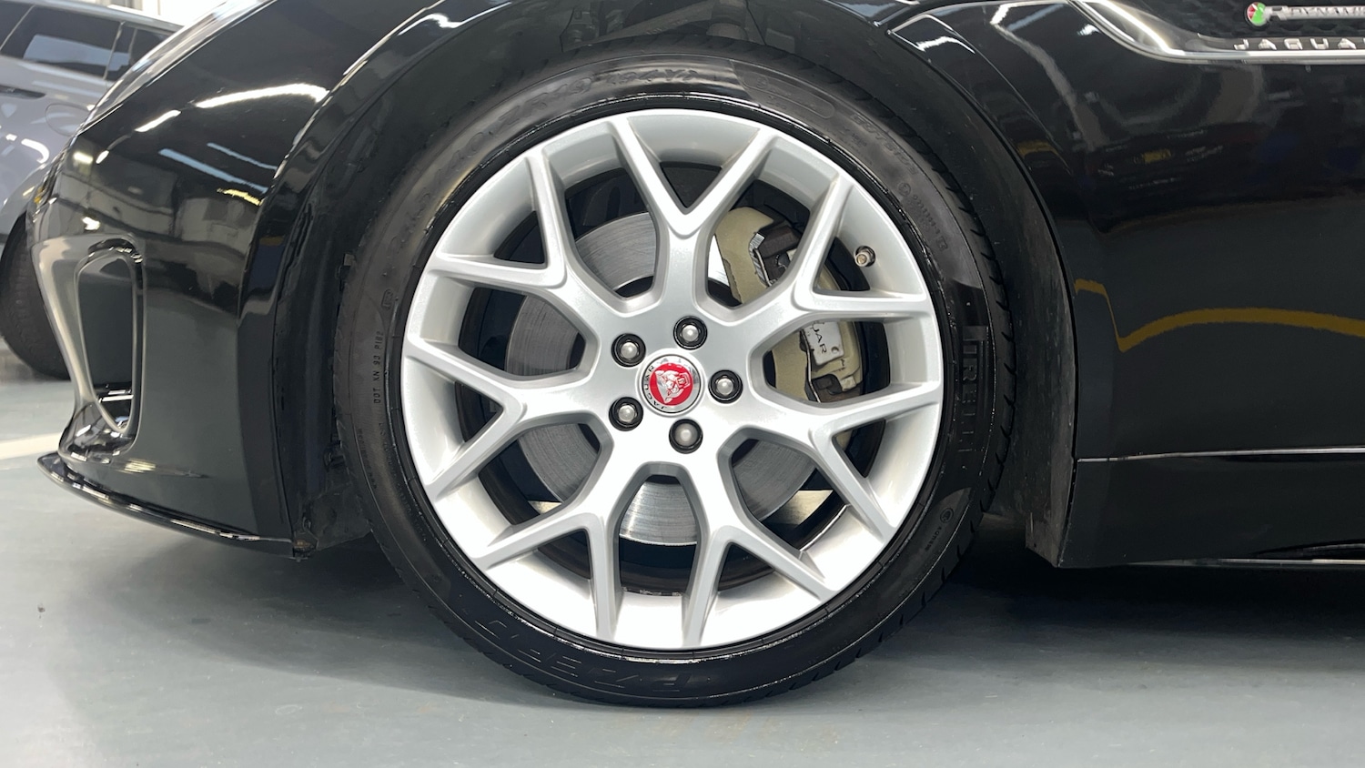 Used Jaguar F-Type for sale - 76687032: Photo 25