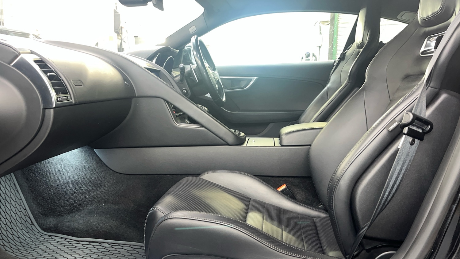 Used Jaguar F-Type for sale - 76687032: Photo 3