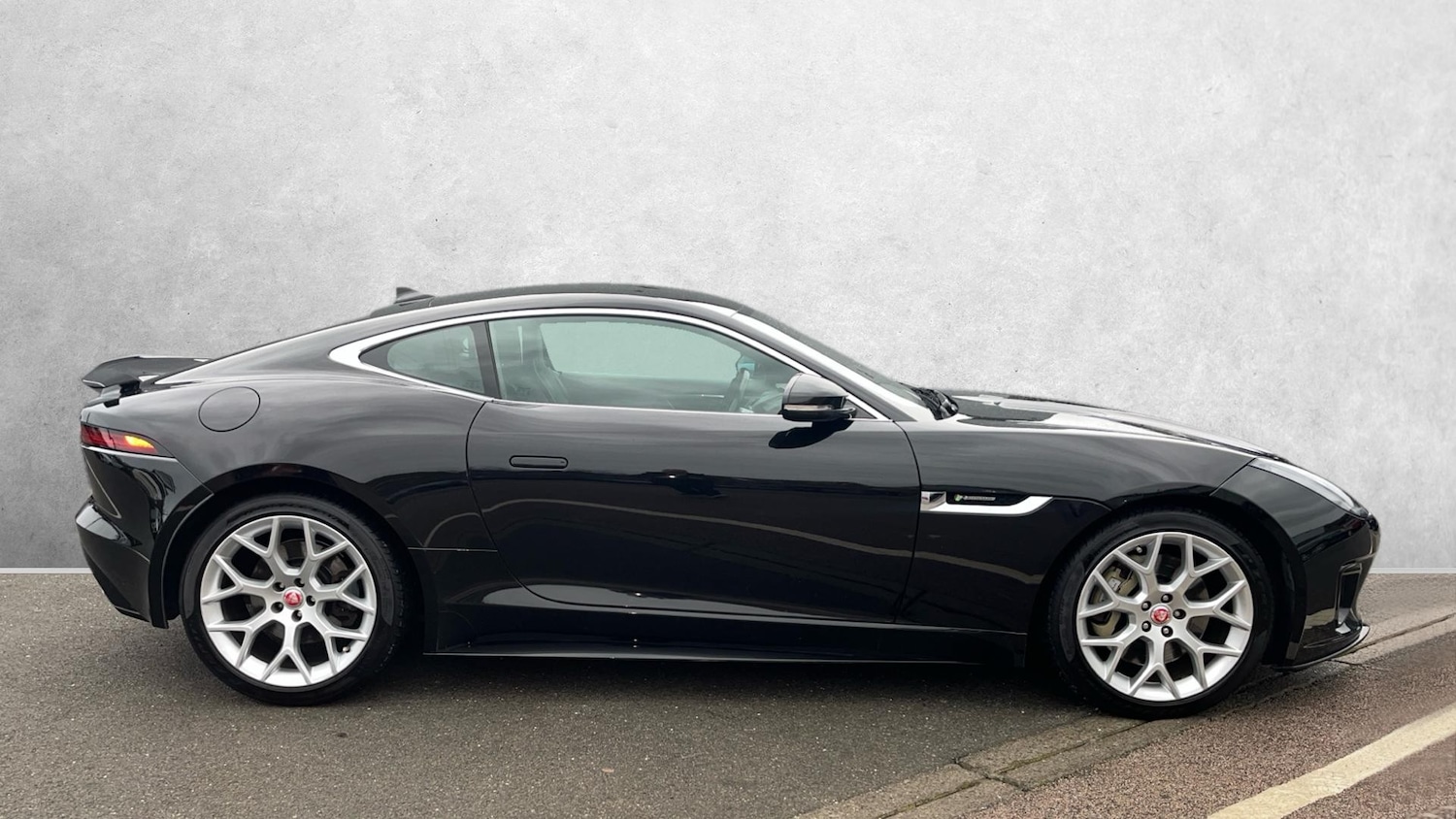 Used Jaguar F-Type for sale - 76687032: Photo 5