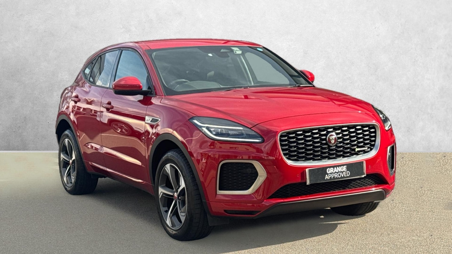Used Jaguar E-Pace 2022 for sale - 76106998: Photo 1