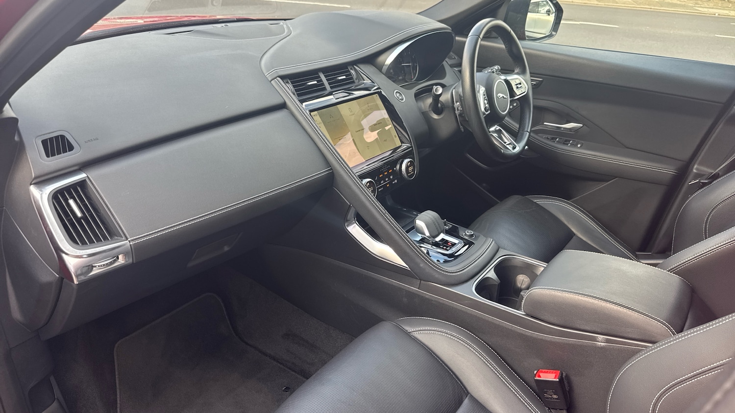 Used Jaguar E-Pace 2022 for sale - 76106998: Photo 23