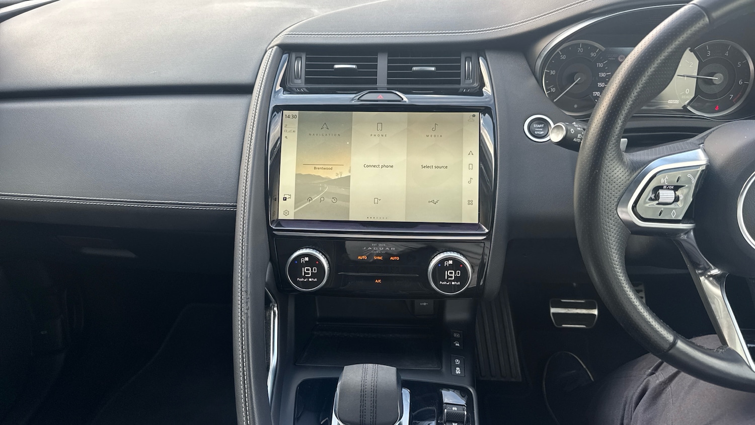 Used Jaguar E-Pace 2022 for sale - 76106998: Photo 24