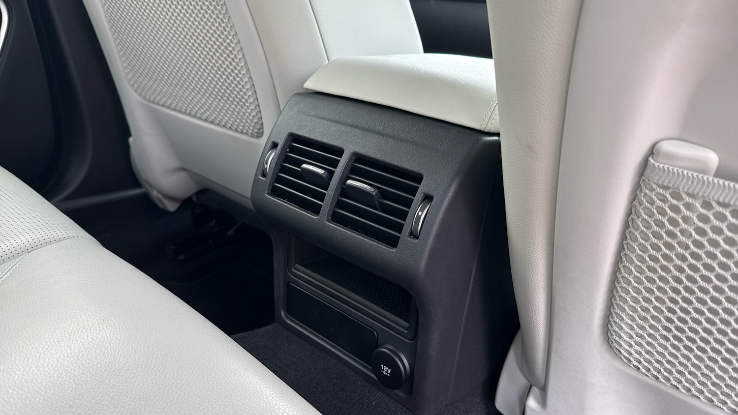 Used Jaguar XE 2020 for sale - 76119573: Photo 18