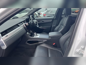 Used Jaguar F-Pace 2022 for sale - 77049205: Photo