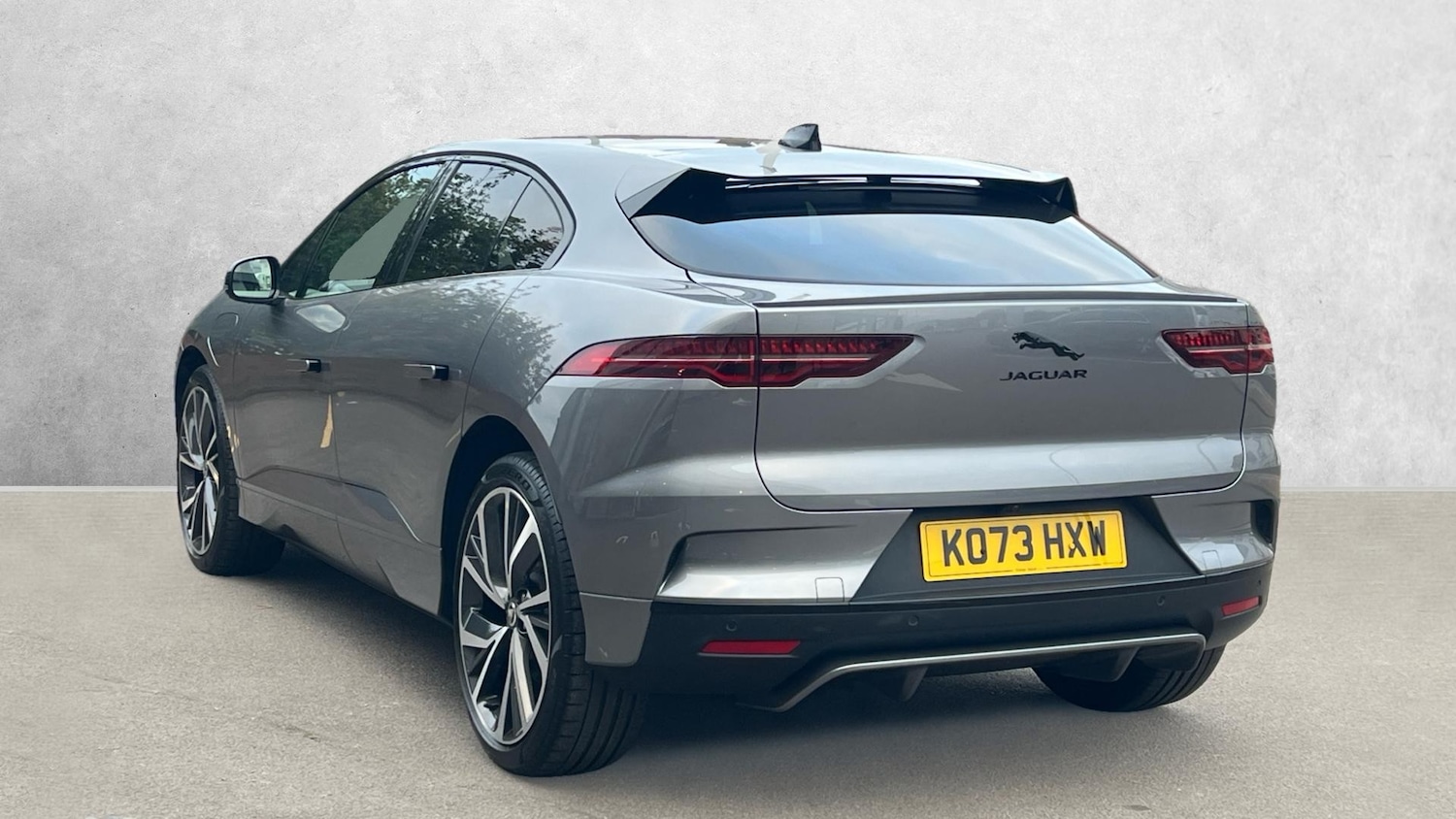 Used Jaguar I-Pace 2024 for sale - 76324951: Photo 2