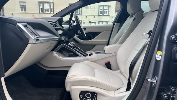 Used Jaguar I-Pace 2024 for sale - 76324951: Photo 3