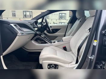 Used Jaguar I-Pace 2024 for sale - 76324951: Photo 3