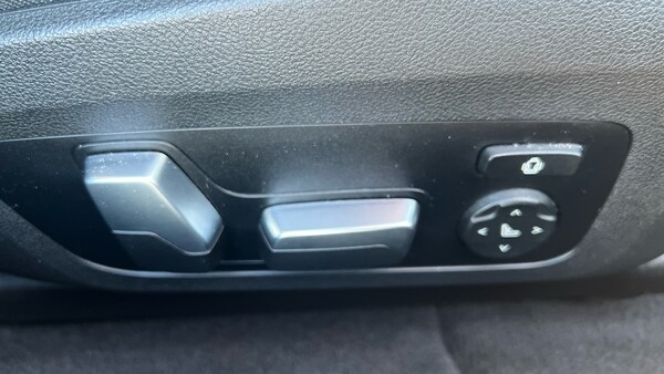 Used BMW i4 2023 for sale - 74093955: Photo 20