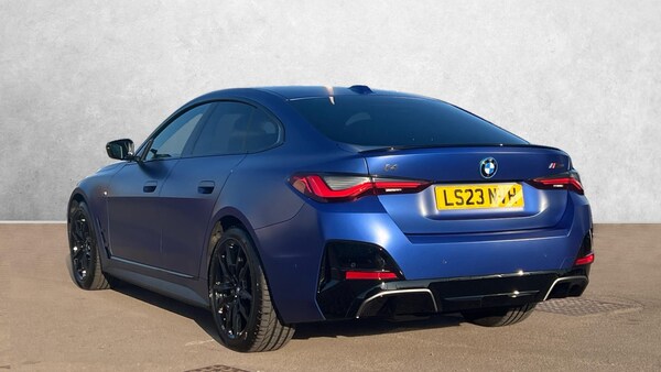 Used BMW i4 2023 for sale - 74093955: Photo 2
