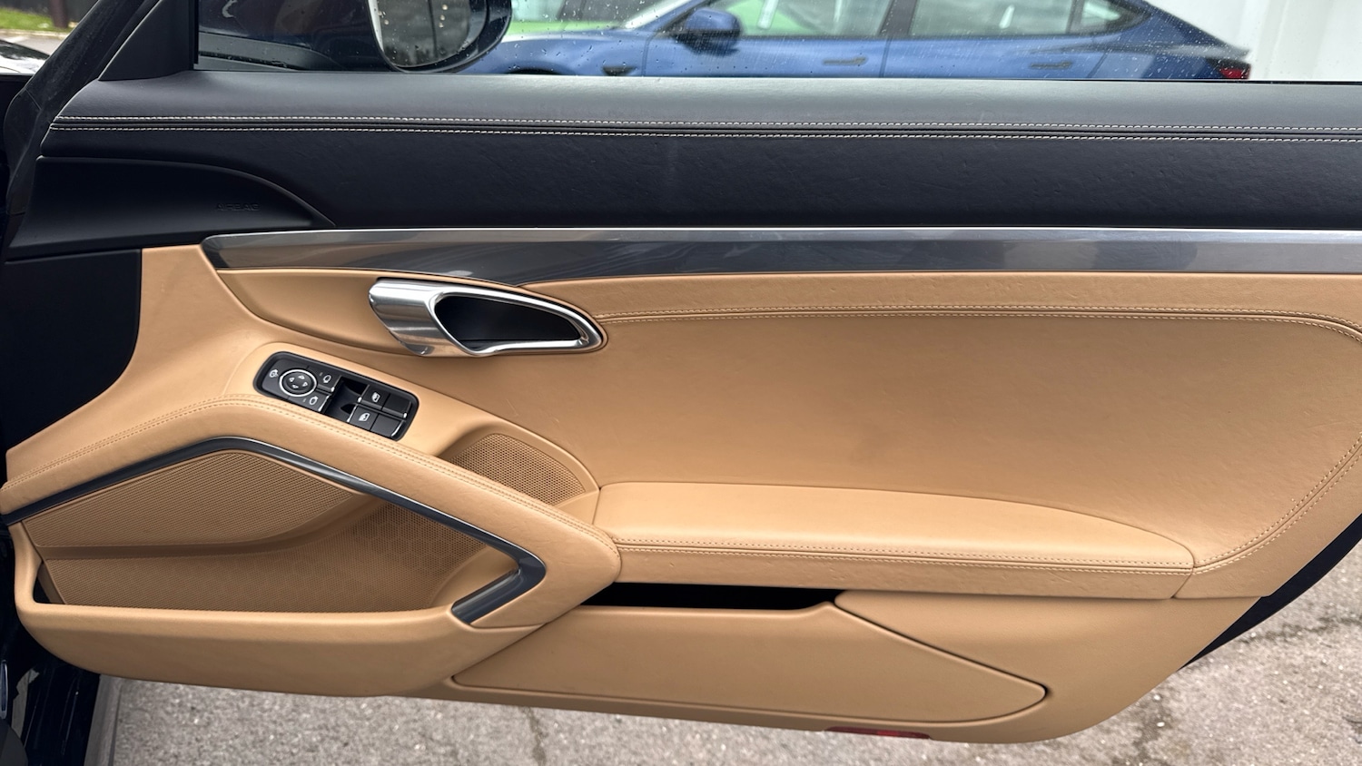 Used Porsche Boxster 2017 for sale - 77837102: Photo 22