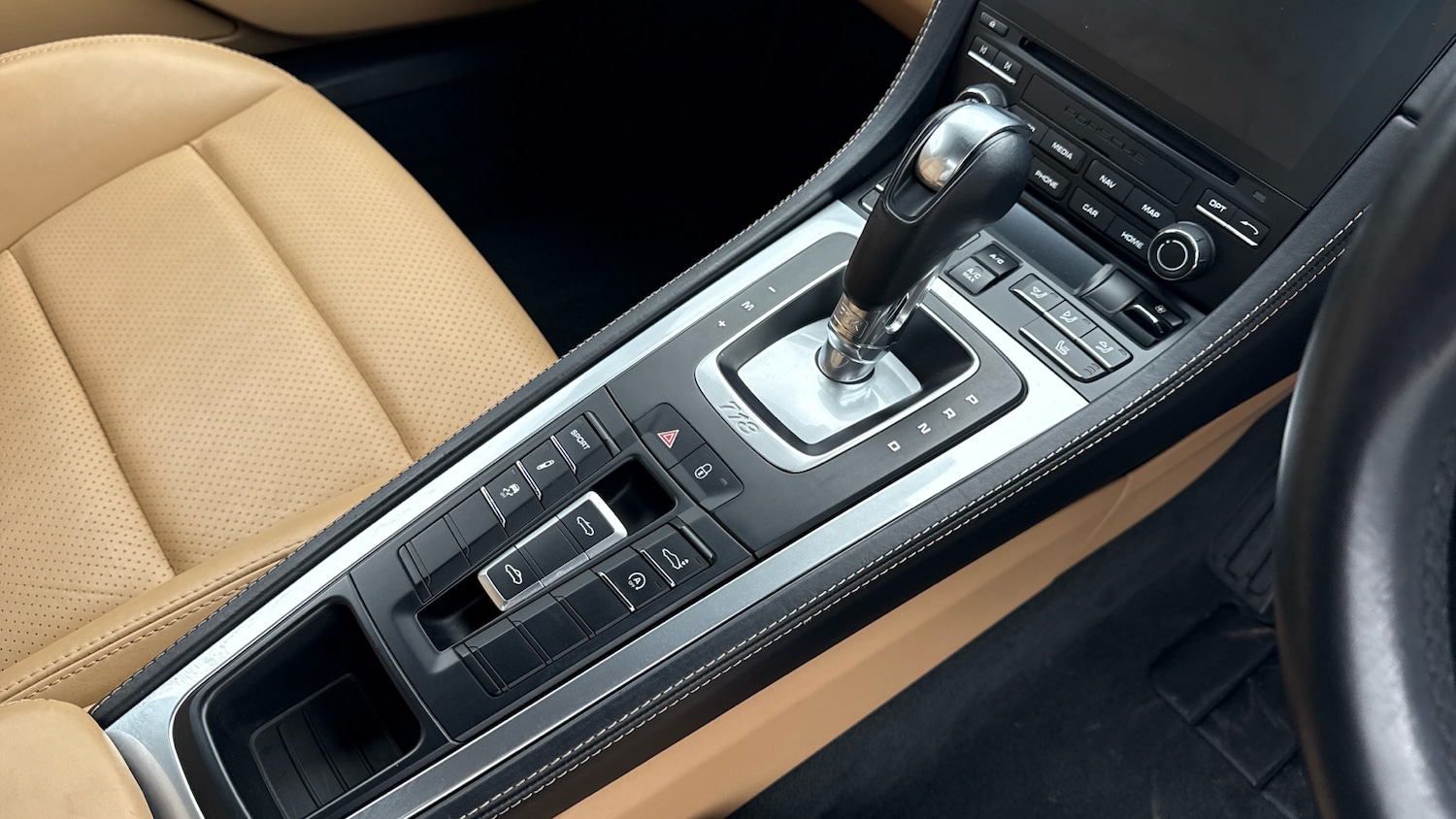 Used Porsche Boxster 2017 for sale - 77837102: Photo 24