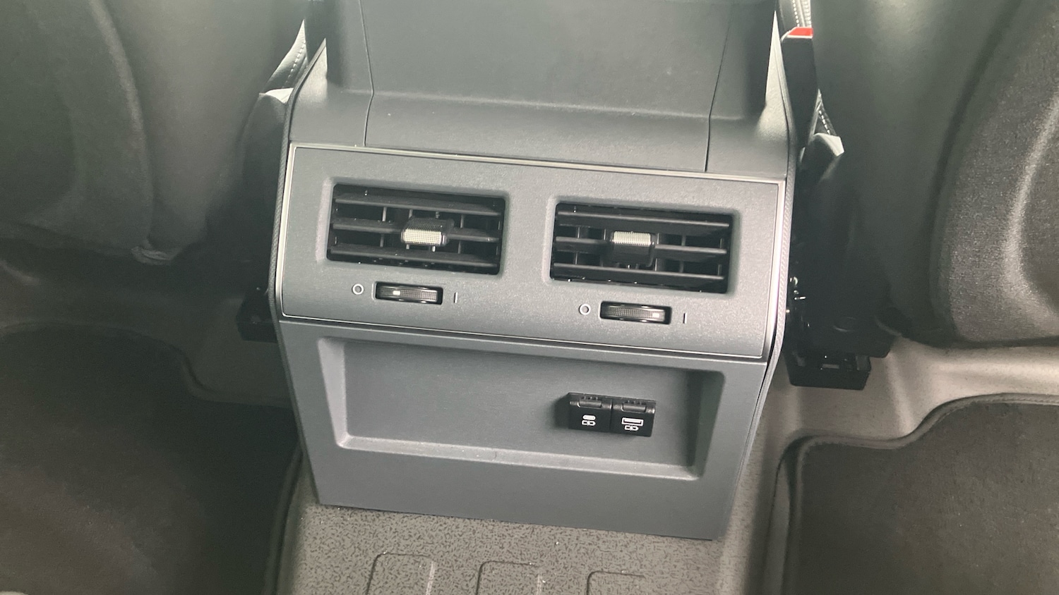 Used INEOS Grenadier 2024 for sale - 76149102: Photo 17