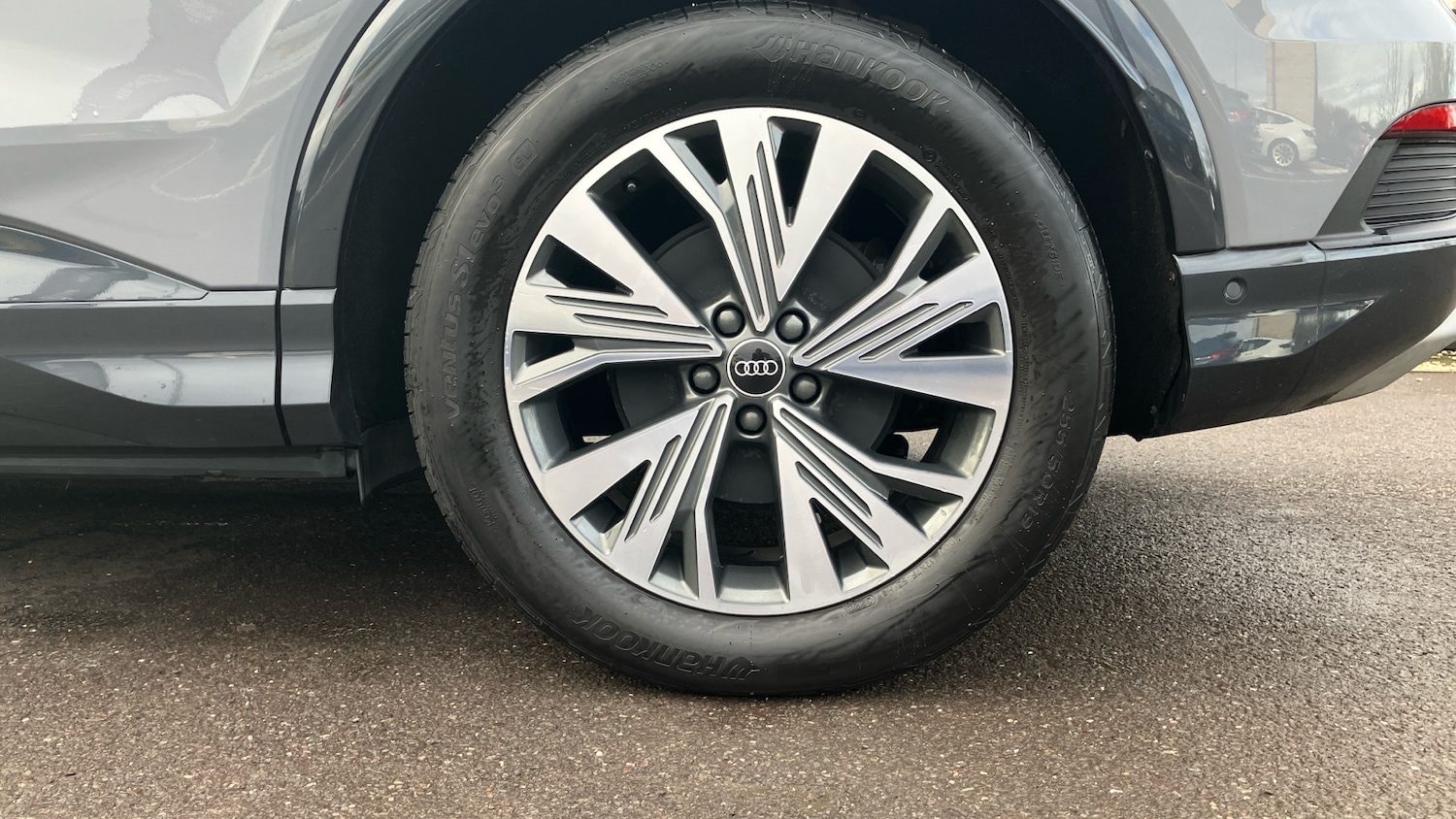 Used Audi Q4 e-tron 2022 for sale - 77028184: Photo 9