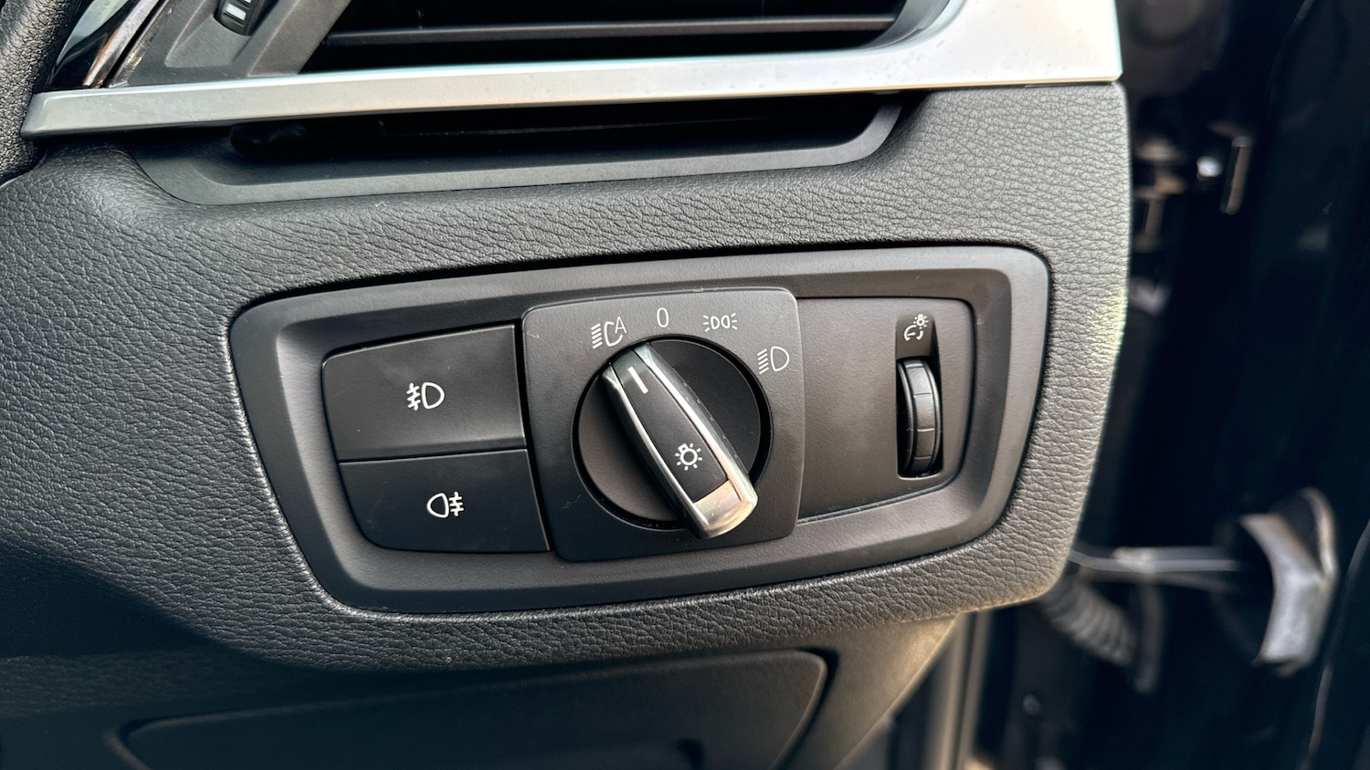 Used BMW X1 2017 for sale - 76655817: Photo 25