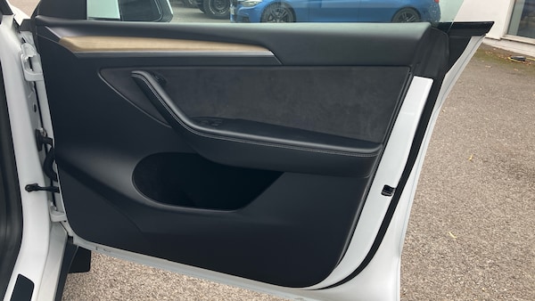 Used Tesla Model Y 2022 for sale - 76030218: Photo 22