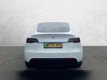 Used Tesla Model Y 2022 for sale - 76030218: Photo 4
