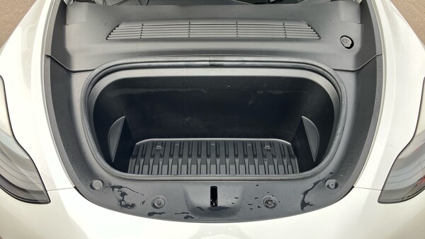 Used Tesla Model Y 2022 for sale - 76198036: Photo 10