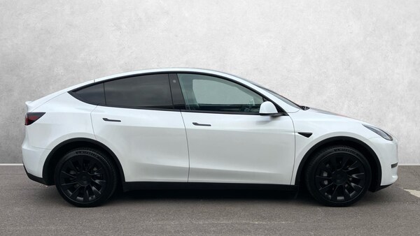 Used Tesla Model Y 2022 for sale - 76198036: Photo 3