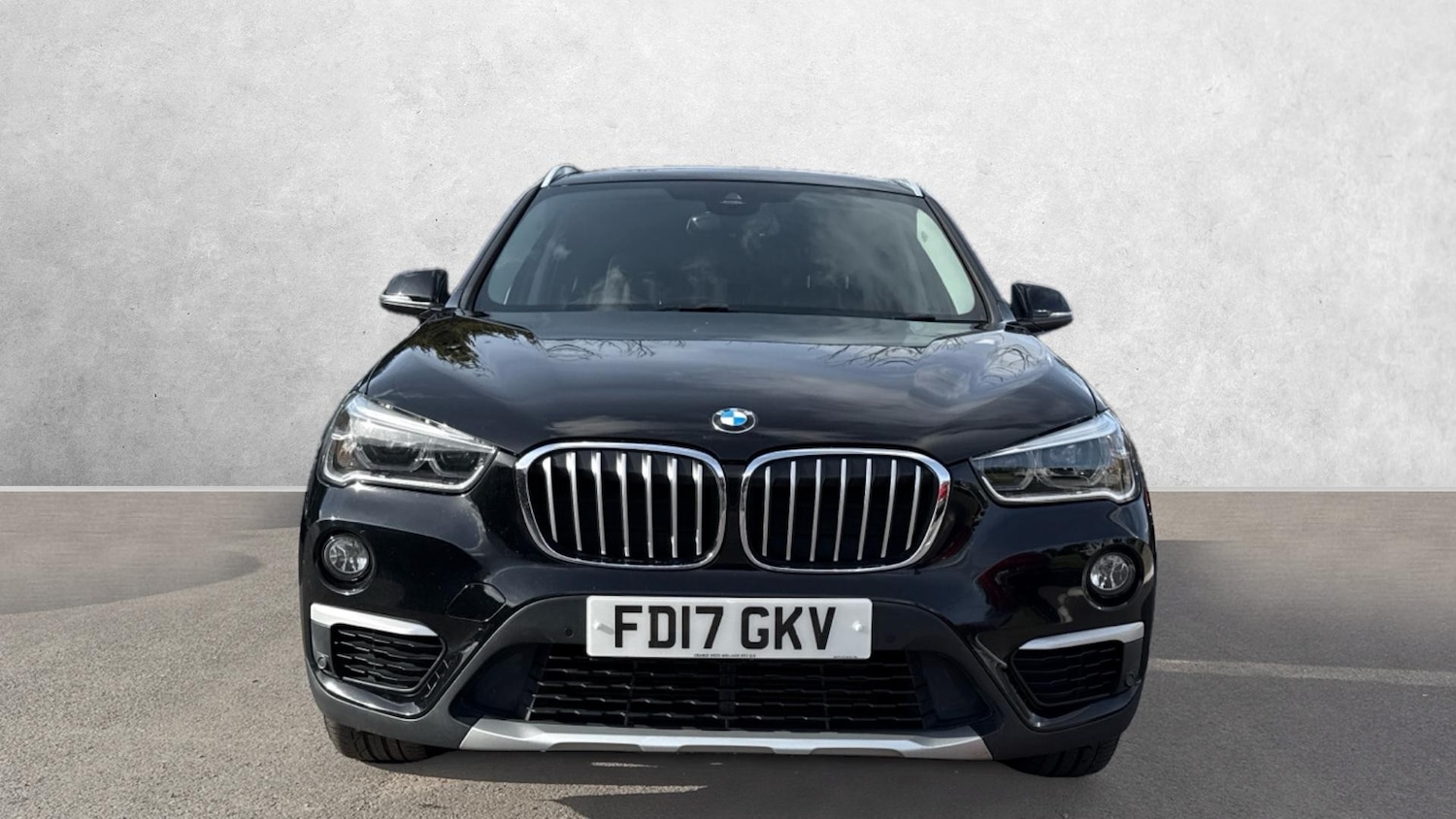 Used BMW X1 2017 for sale - 75925283: Photo 2