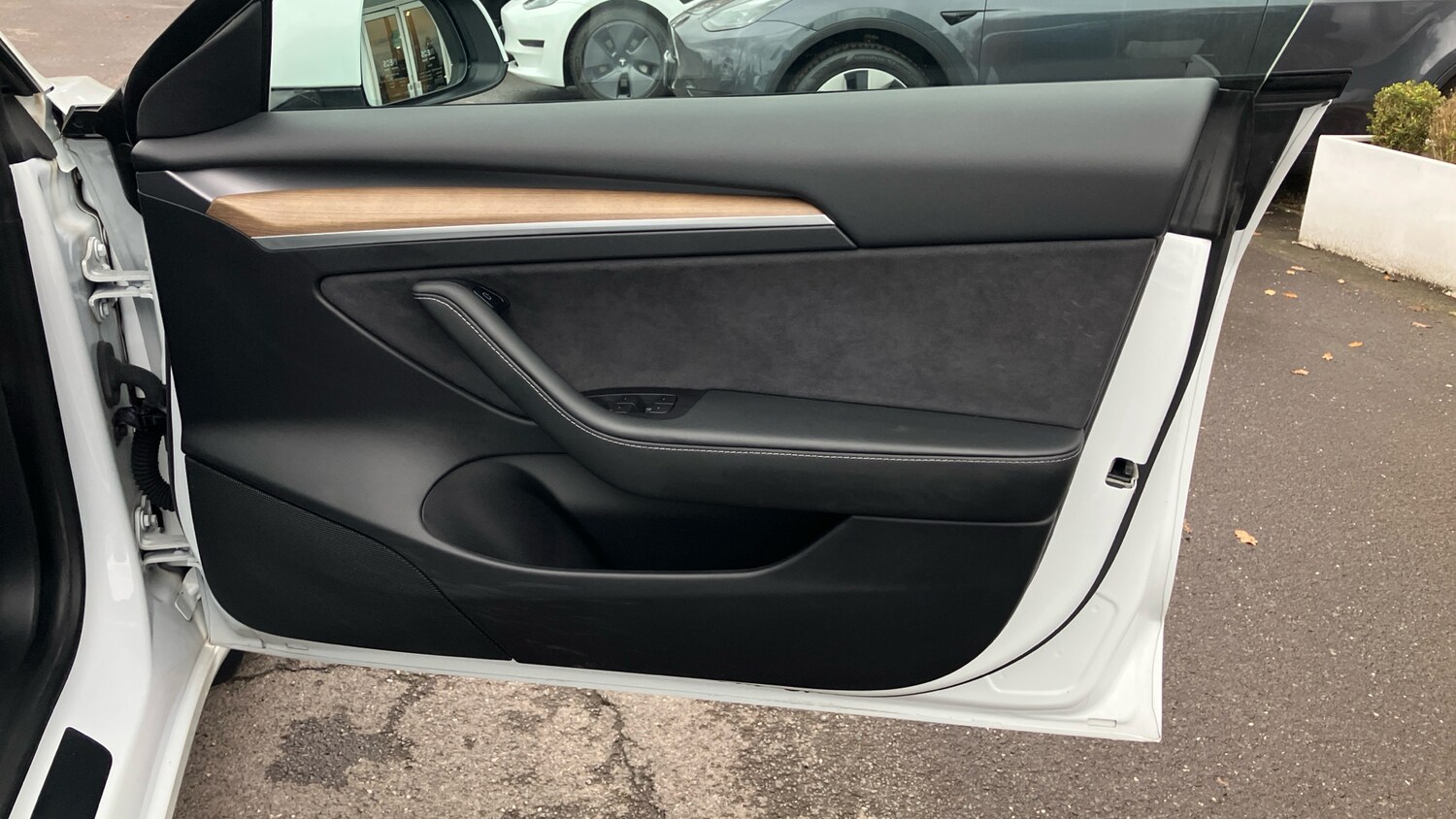 Used Tesla Model 3 2021 for sale - 76430701: Photo 22