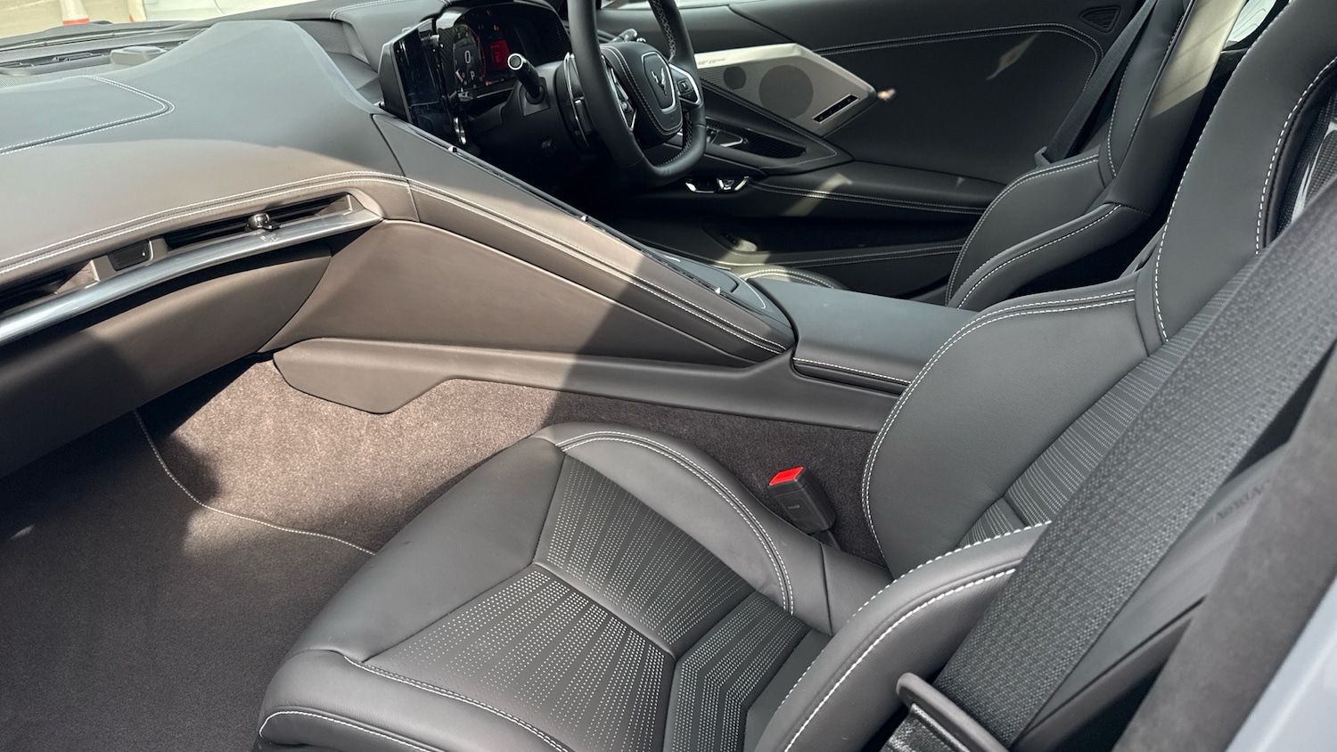Used Corvette Stingray 2025 for sale - 75899119: Photo 15