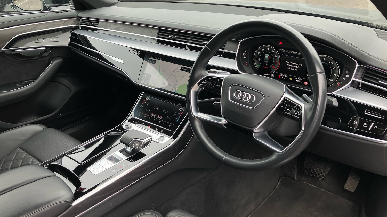 Used Audi A8 2023 for sale - 77921221: Photo 13