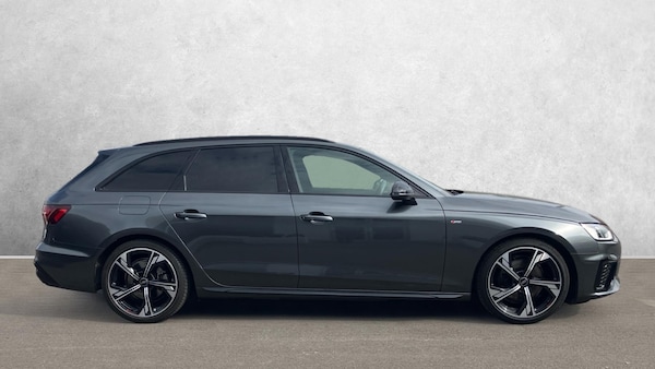 Used Audi A4 2023 for sale - 75987475: Photo 3